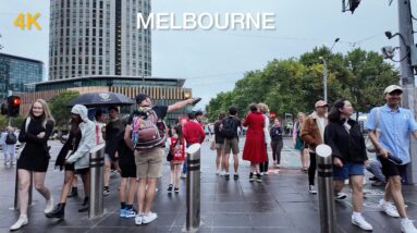 Melbourne City Evening Walk Tour in November