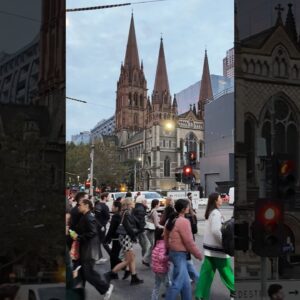 Melbourne Australia #citywalk #walkingtour