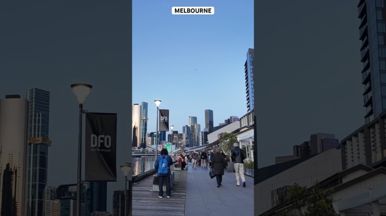 Melbourne Australia, South Wharf Promenade #walkingtour #citywalk