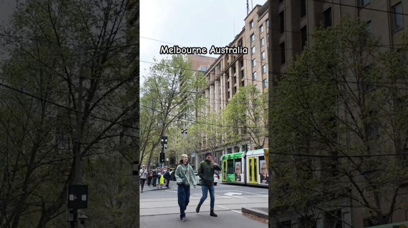 Walking in Melbourne Australia Collins Street #travelmelbourne #melbournecity #melbournewalks