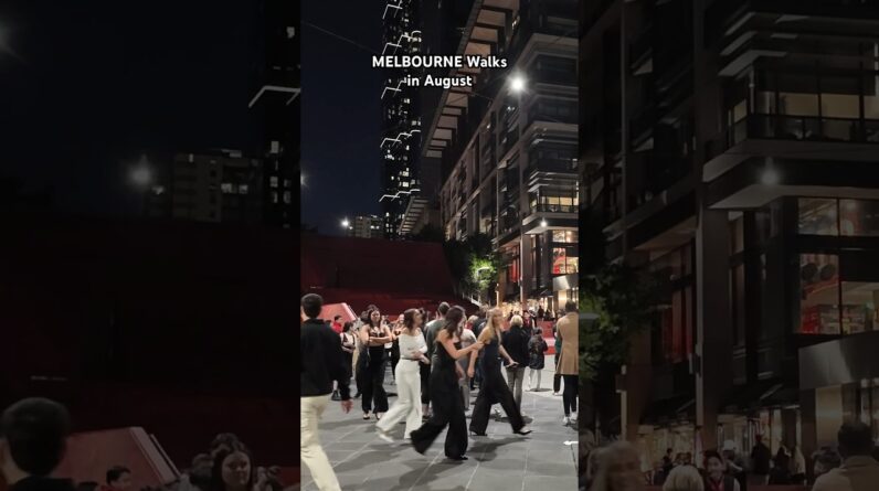 Melbourne Nightlife in August #melbourne #travel #walkingtour