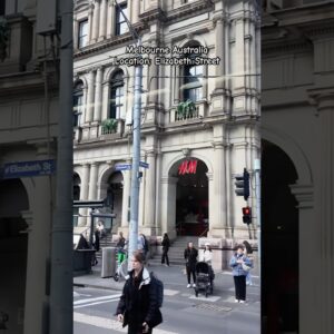 Melbourne Street Views - Free Trams CBD #travel #australia #melbourne