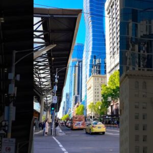 Walking in the City of Melbourne #australia #beautifulcity #travel